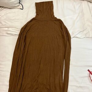 Totême Arenzano turtleneck